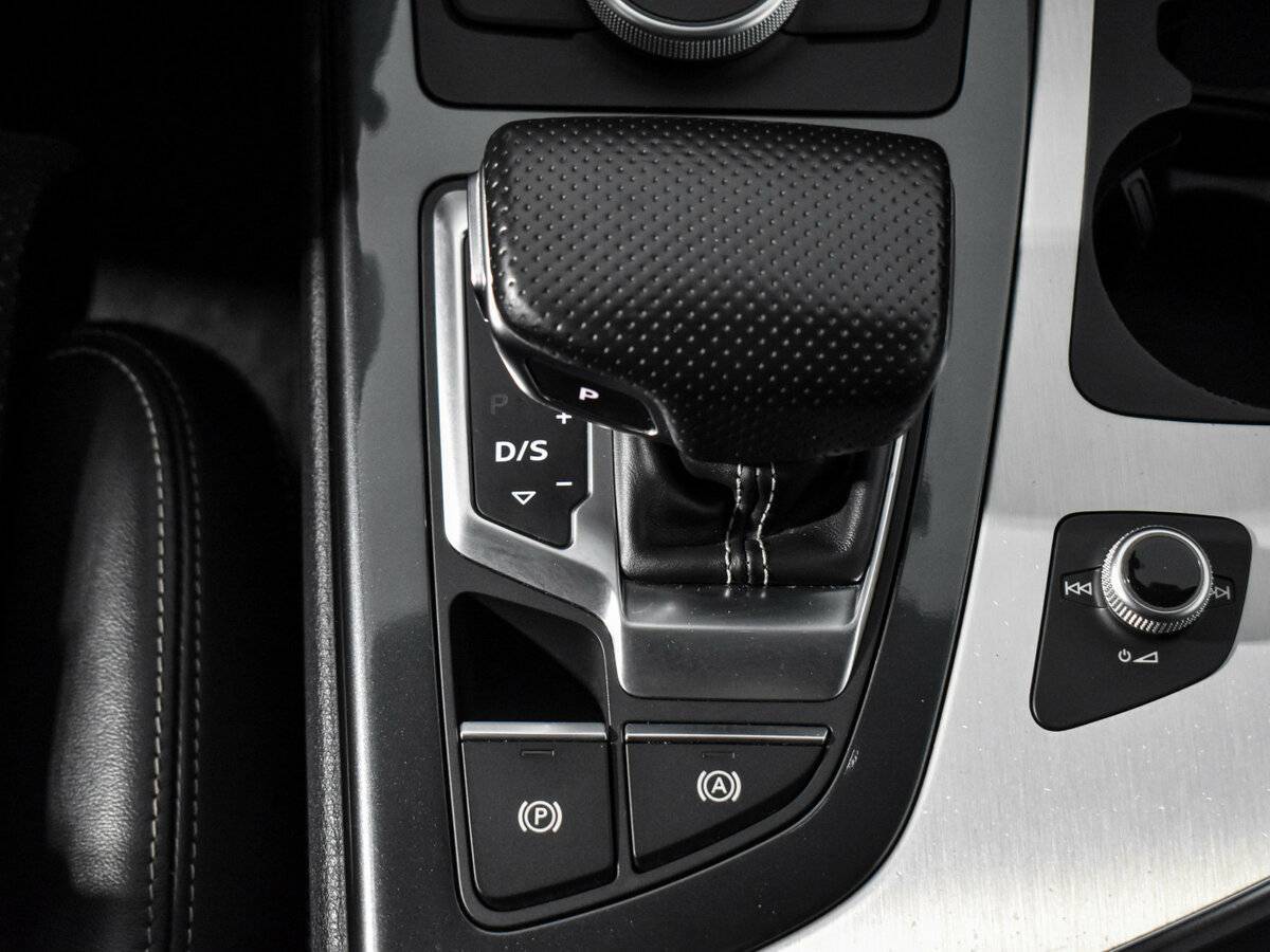 Audi Q7, 2016 Фото №8