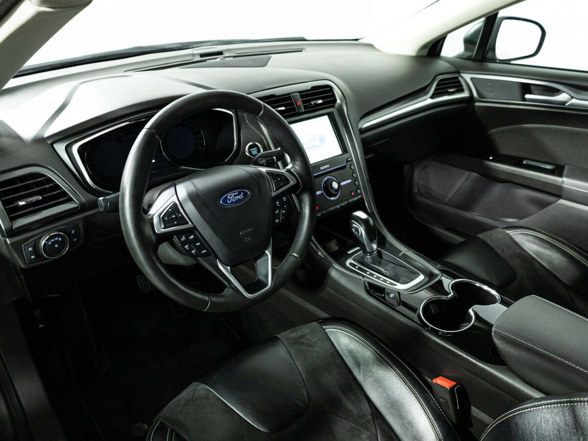 Ford Mondeo V, 2016 Фото №9