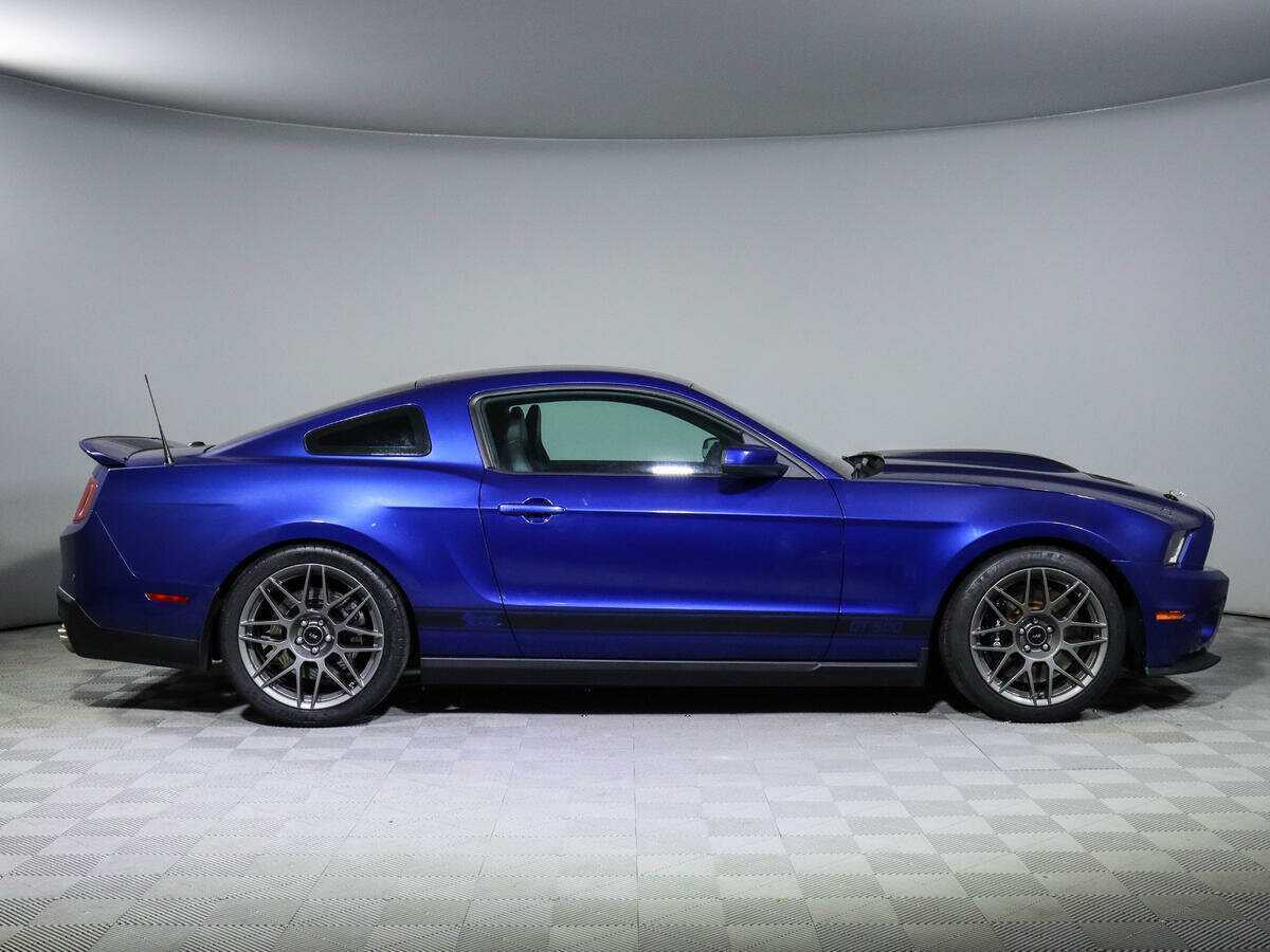 Ford Mustang Shelby GT500, 2011 Фото №3