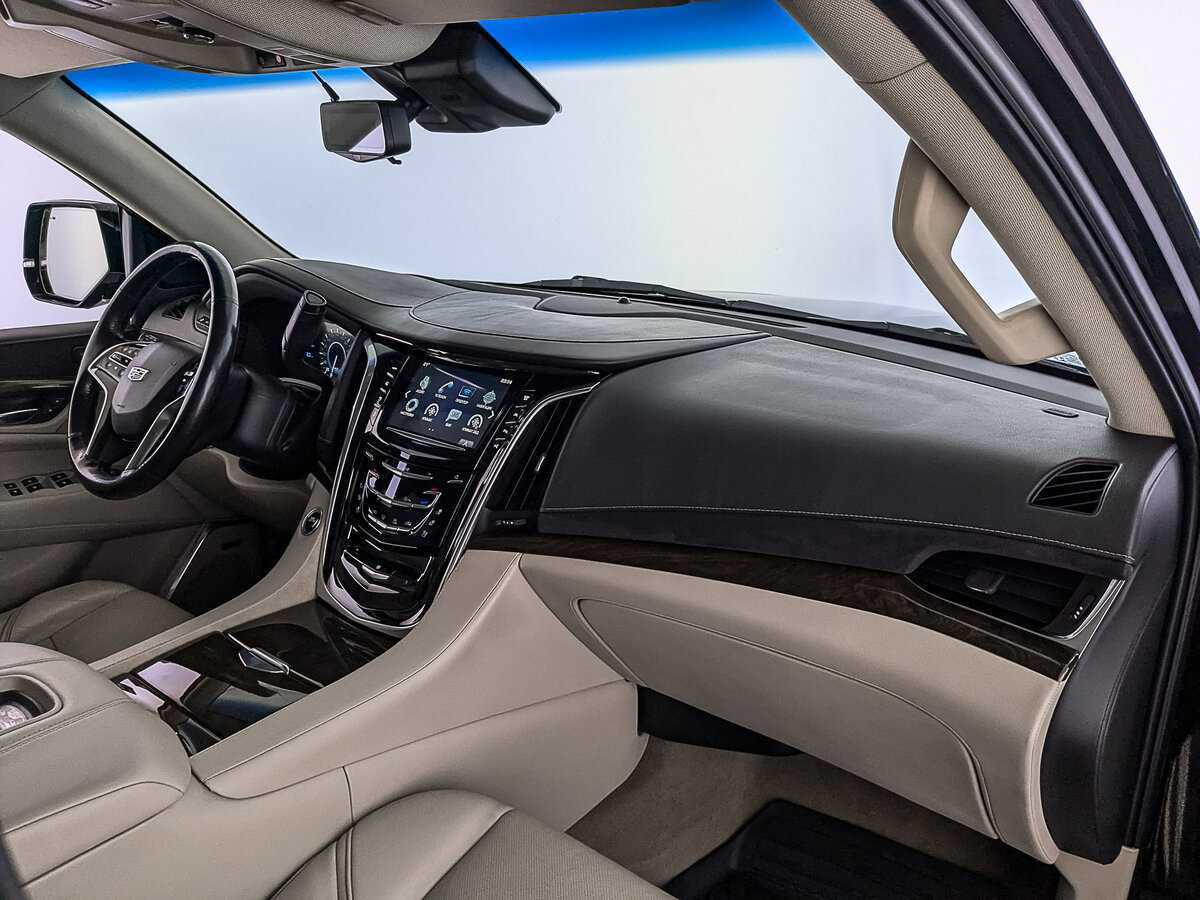 Cadillac Escalade, 2018 Фото №13
