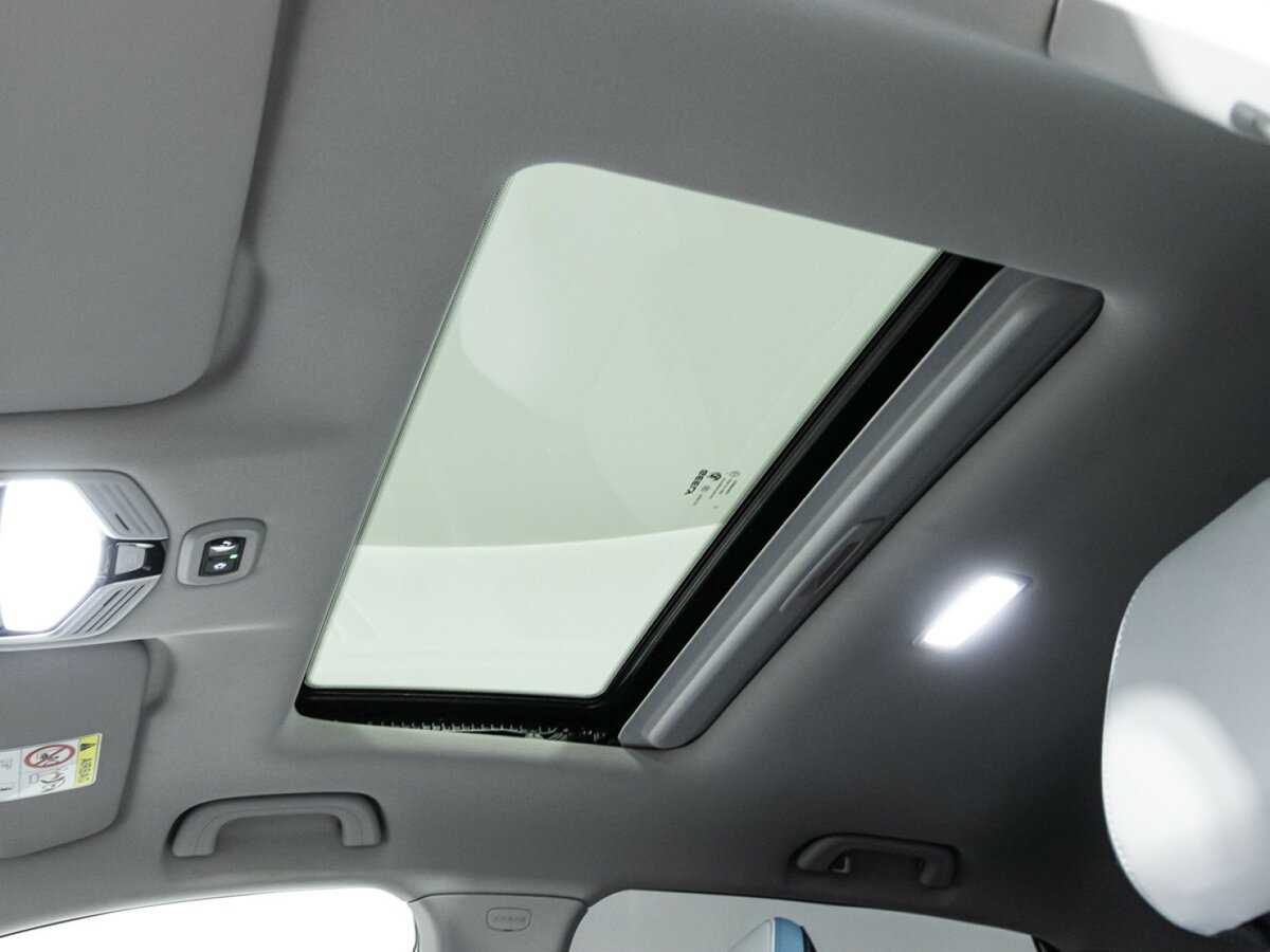 Geely Emgrand, 2023 Фото №19