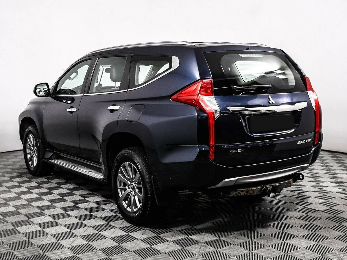 Mitsubishi Pajero Sport, 2018 Фото №7