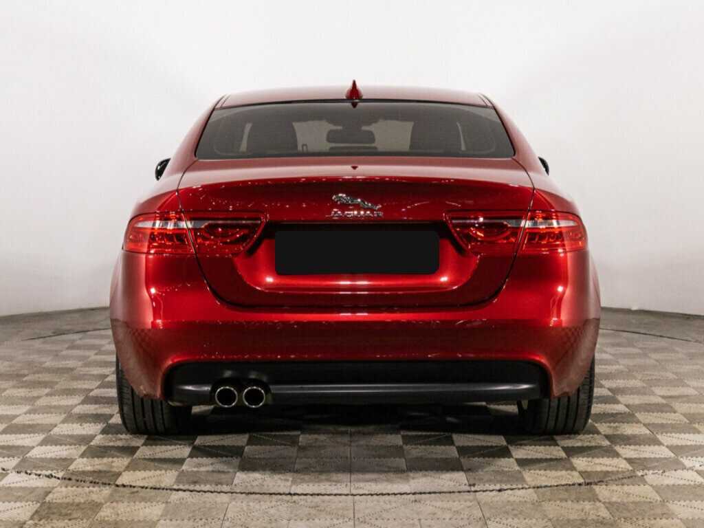 Jaguar XE, 2017 Фото №6