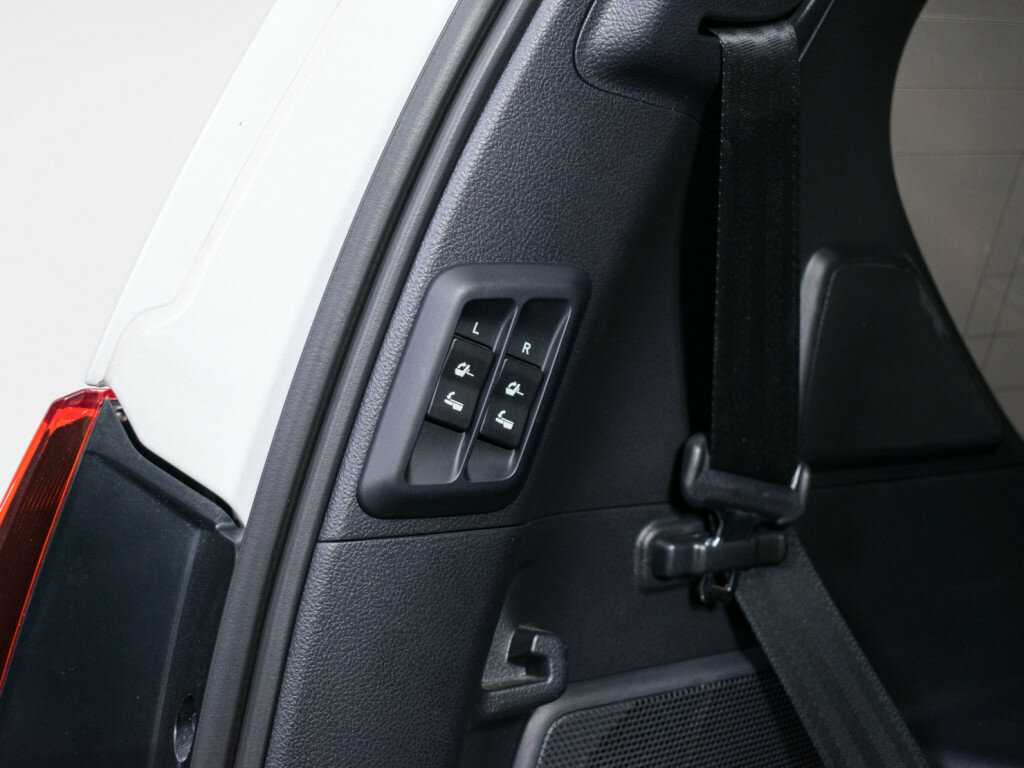 Lexus GX 460, 2022 Фото №8