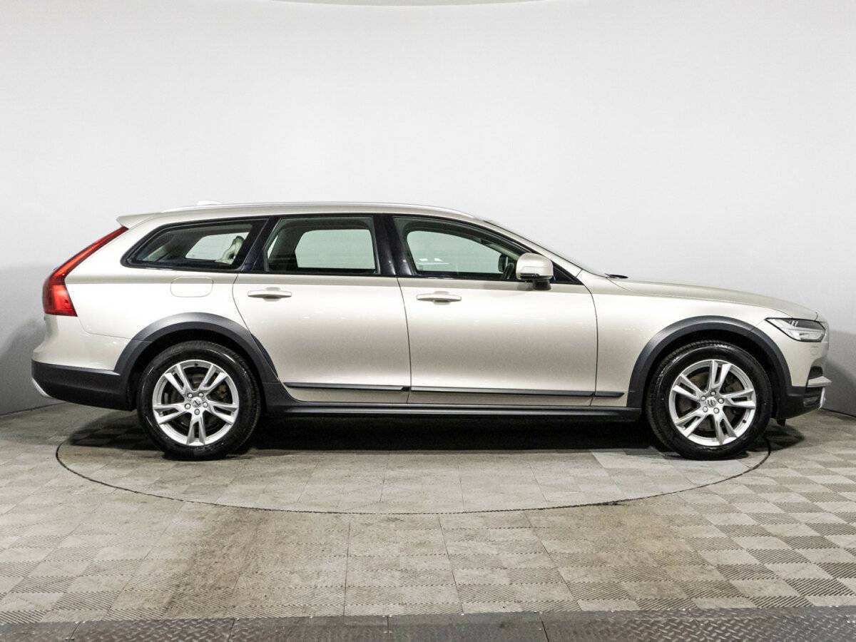 Volvo V90 Cross Country, 2017 Фото №4