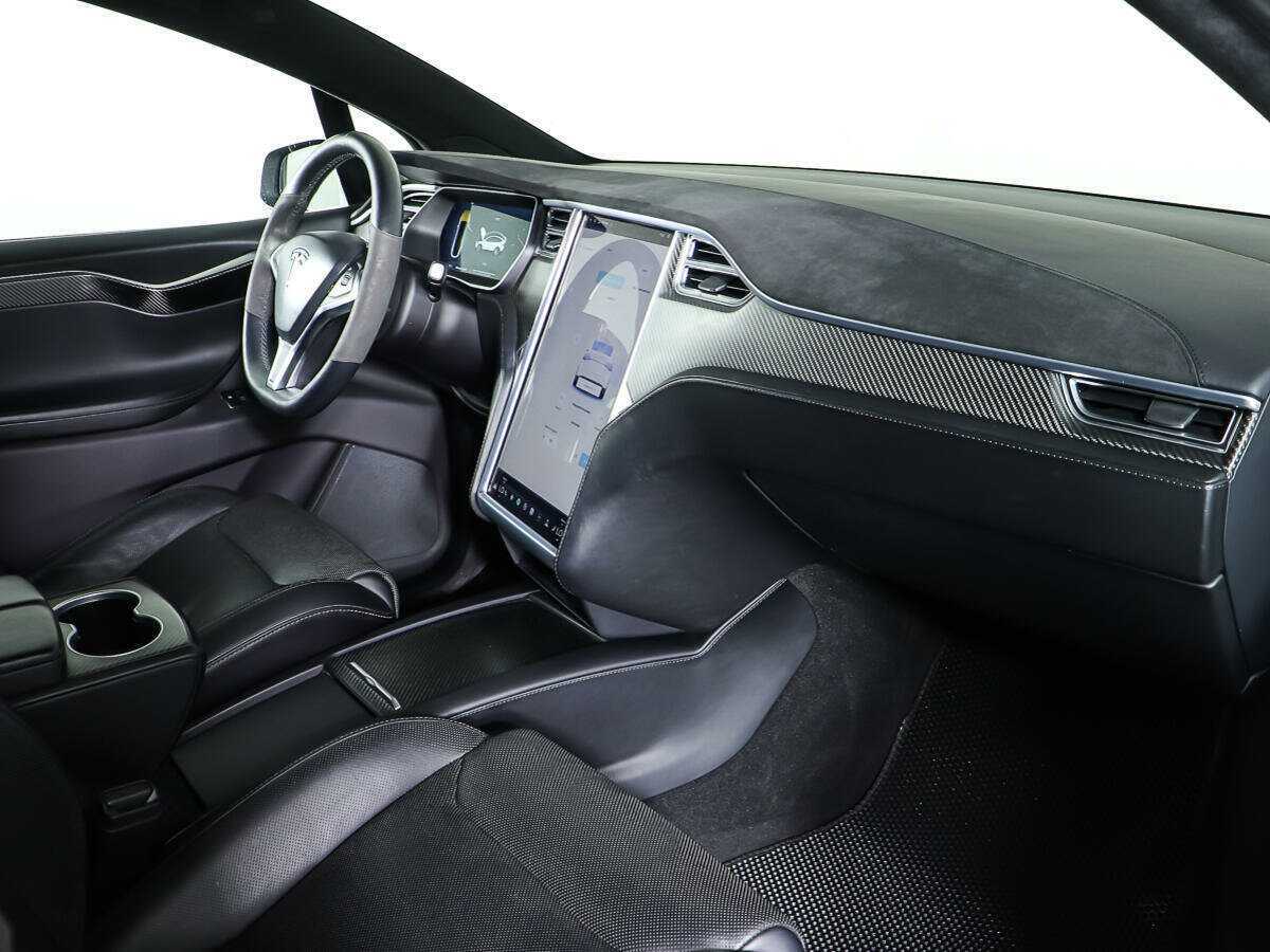 Tesla Model X P90D, 2016 Фото №8