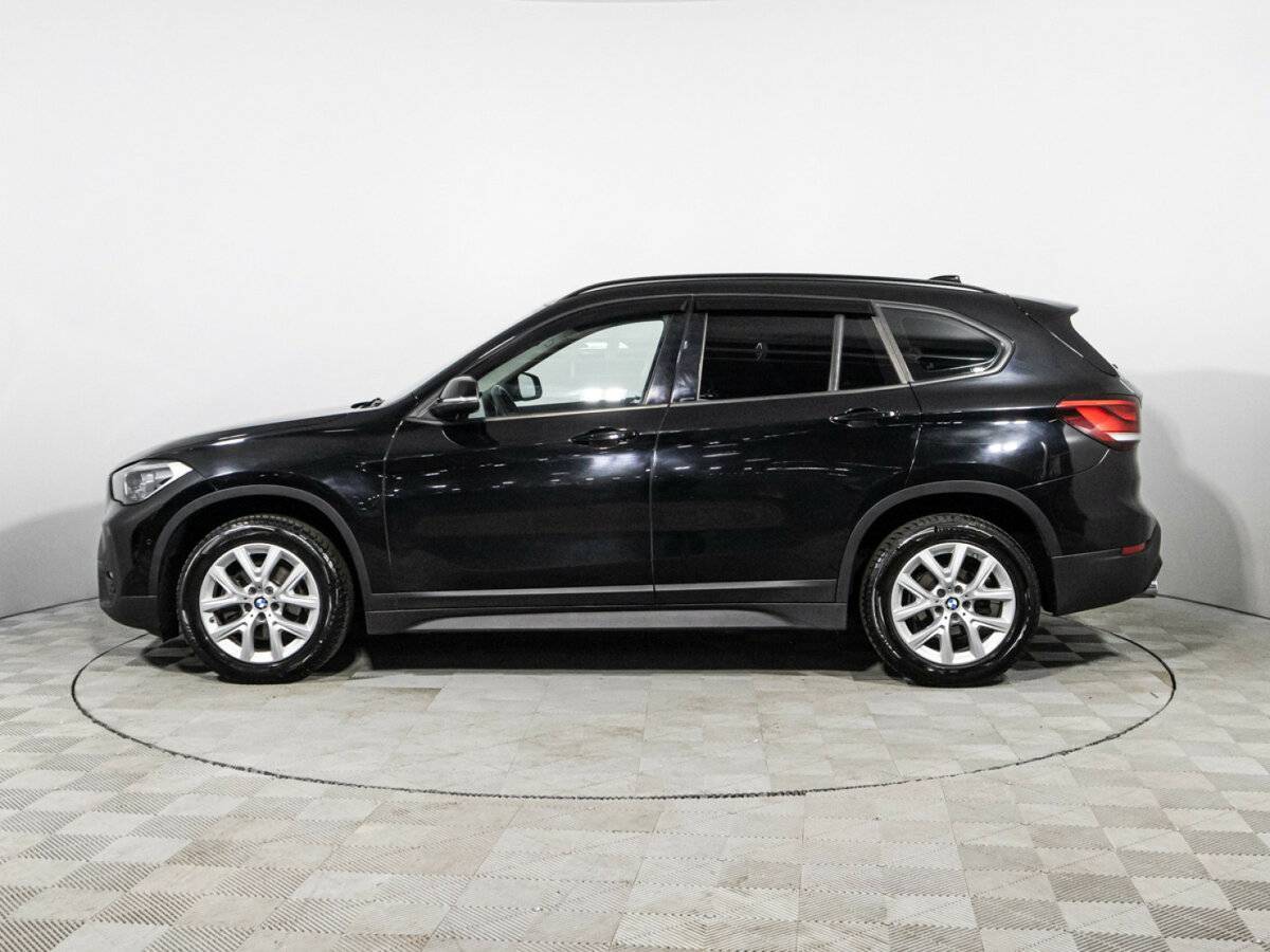 BMW X1 18d xDrive, 2021 Фото №8