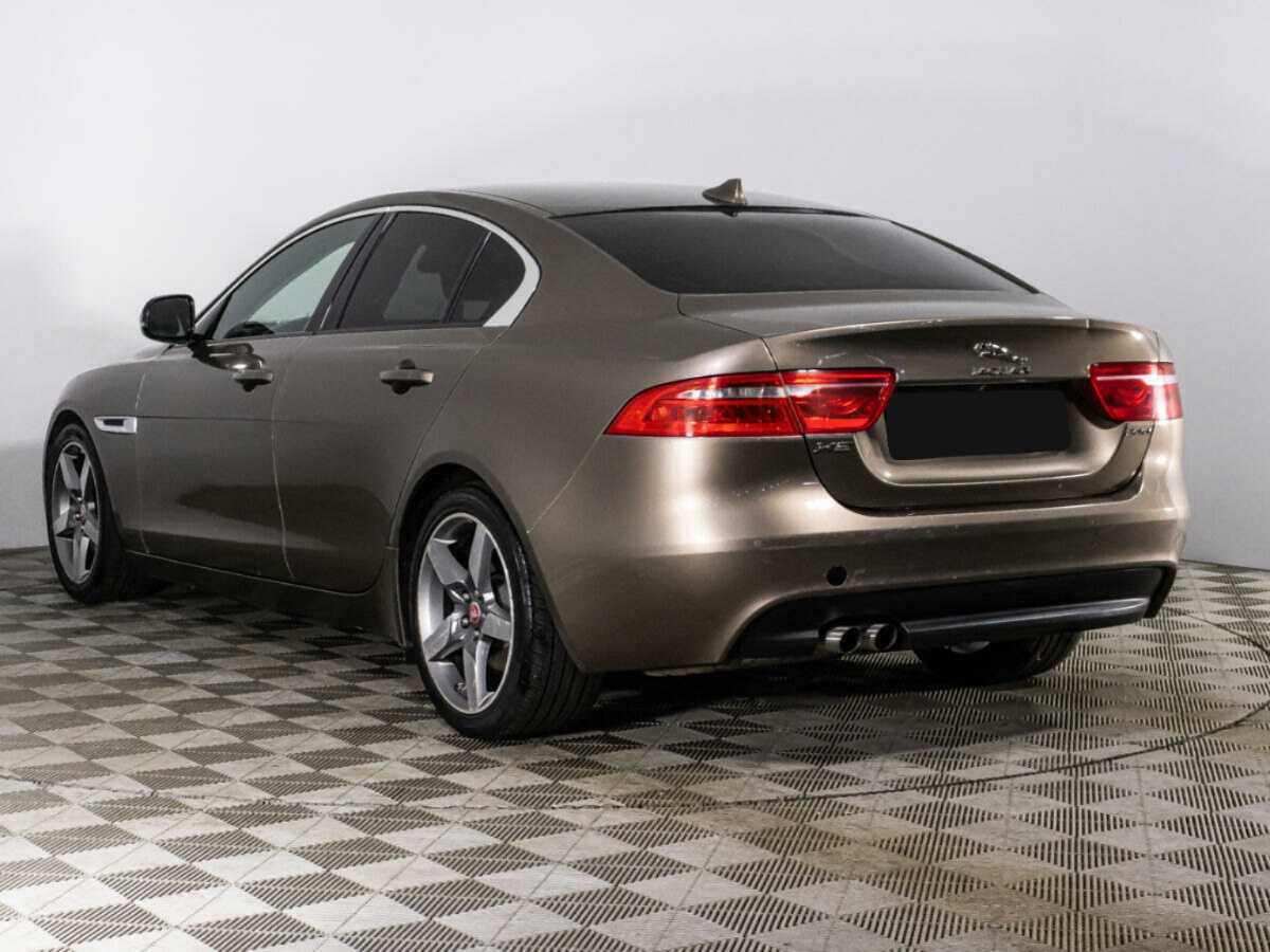 Jaguar XE, 2015 Фото №7