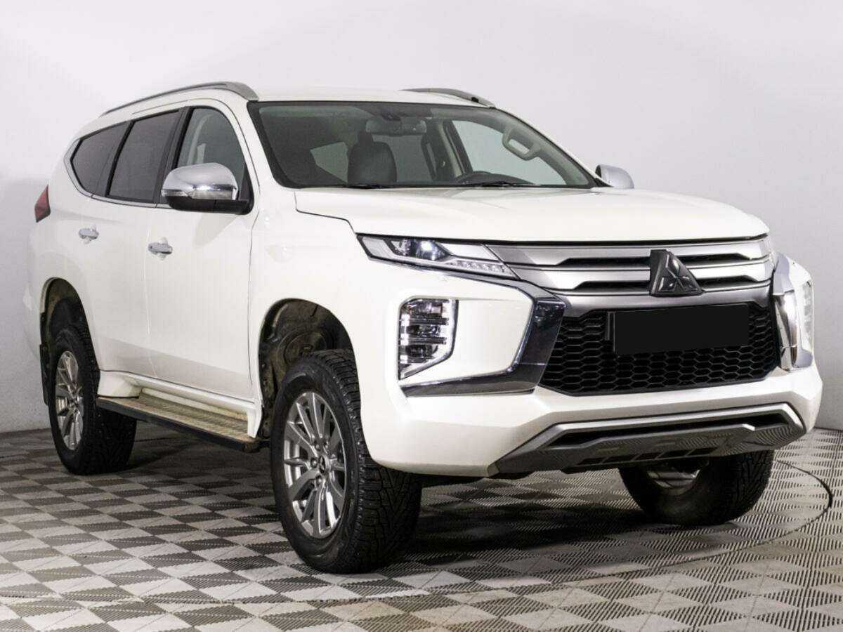 Mitsubishi Pajero Sport, 2022 Фото №3