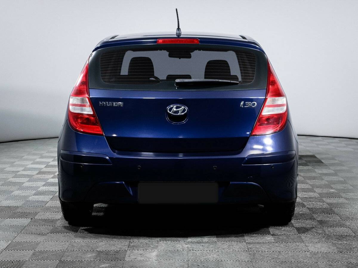 Hyundai i30 I Рестайлинг, 2010 Фото №5