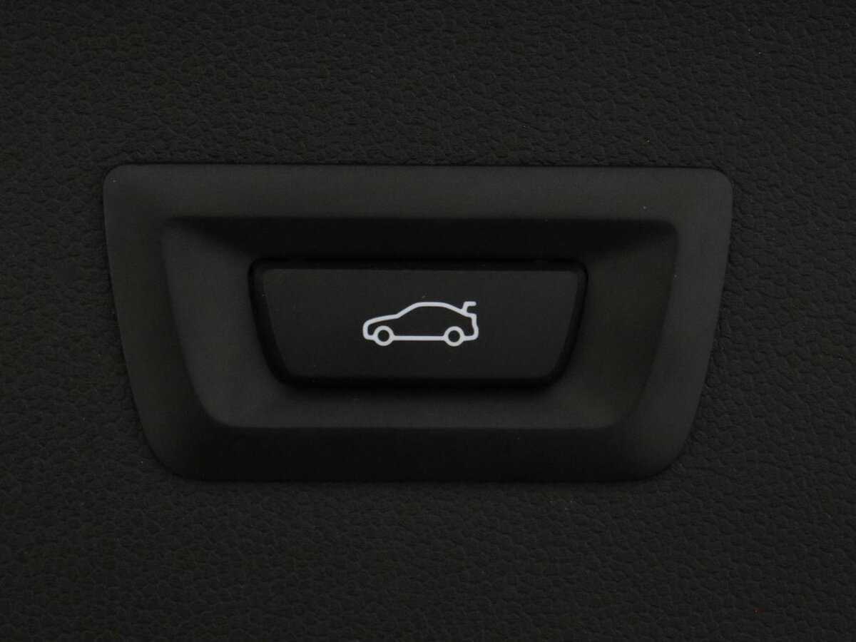 BMW iX xDrive50, 2022 Фото №29