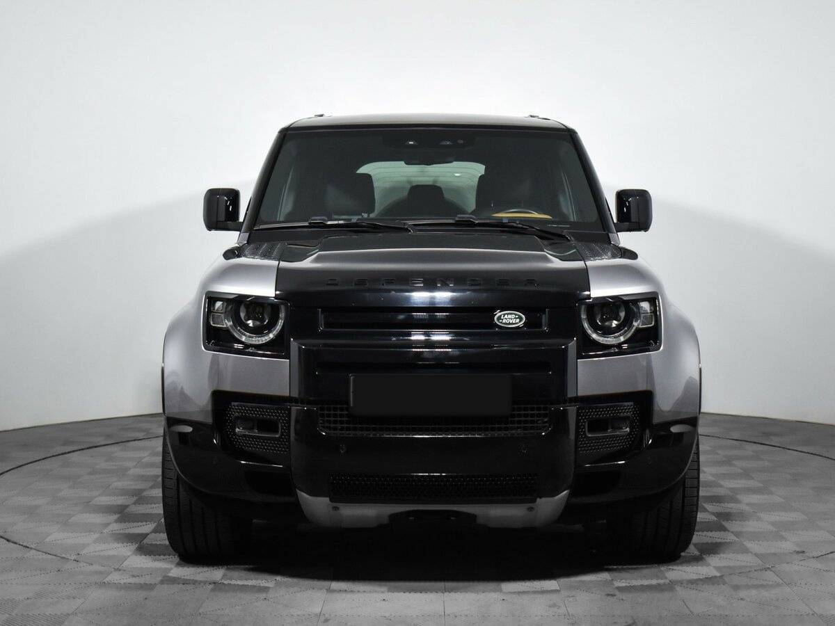 Land Rover Defender 110, 2023 Фото №2