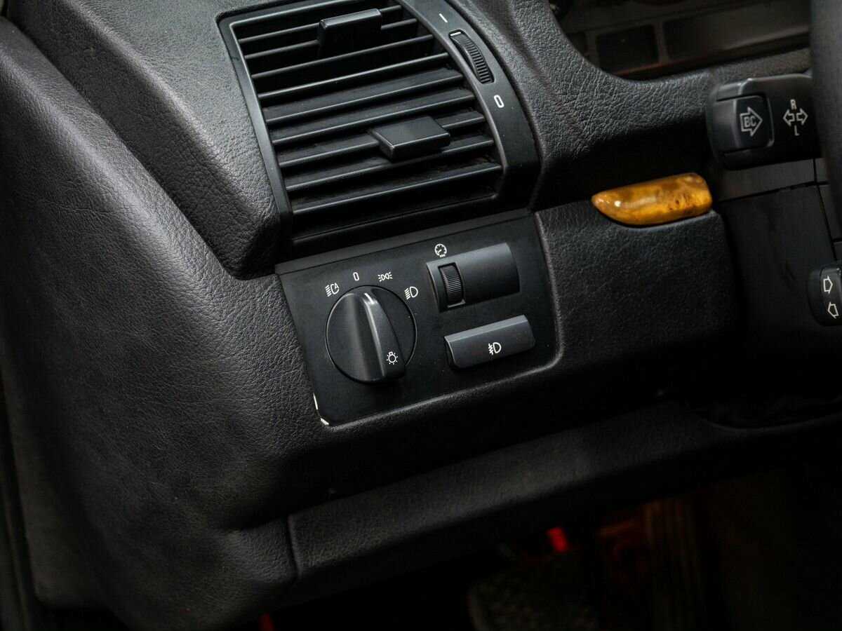 BMW X5 3.0i, 2002 Фото №16