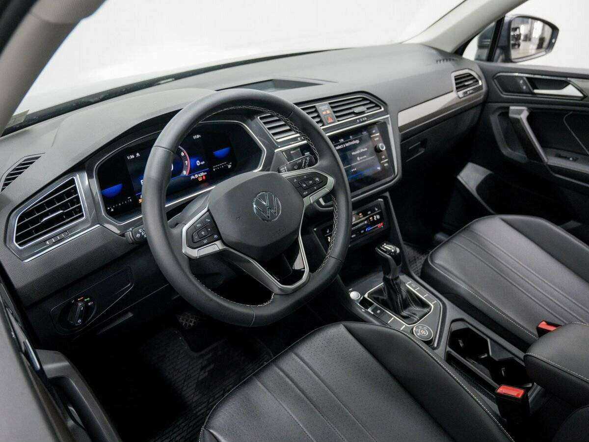 Volkswagen Tiguan, 2022 Фото №10