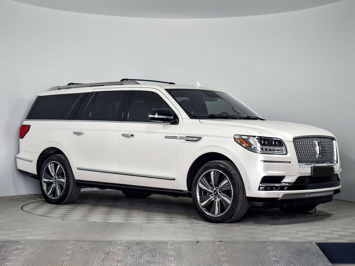 Lincoln Navigator L, 2018 Фото №2