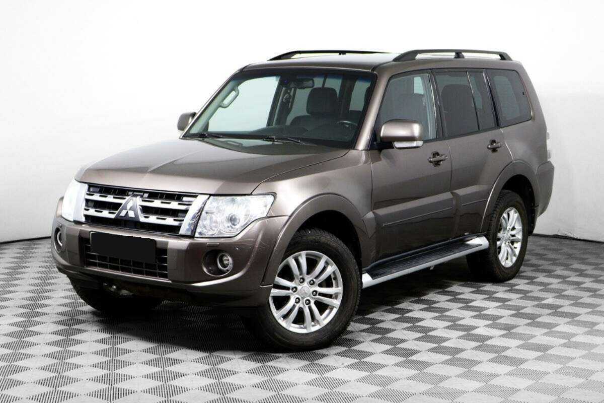 Mitsubishi Pajero, 2011 Фото №1