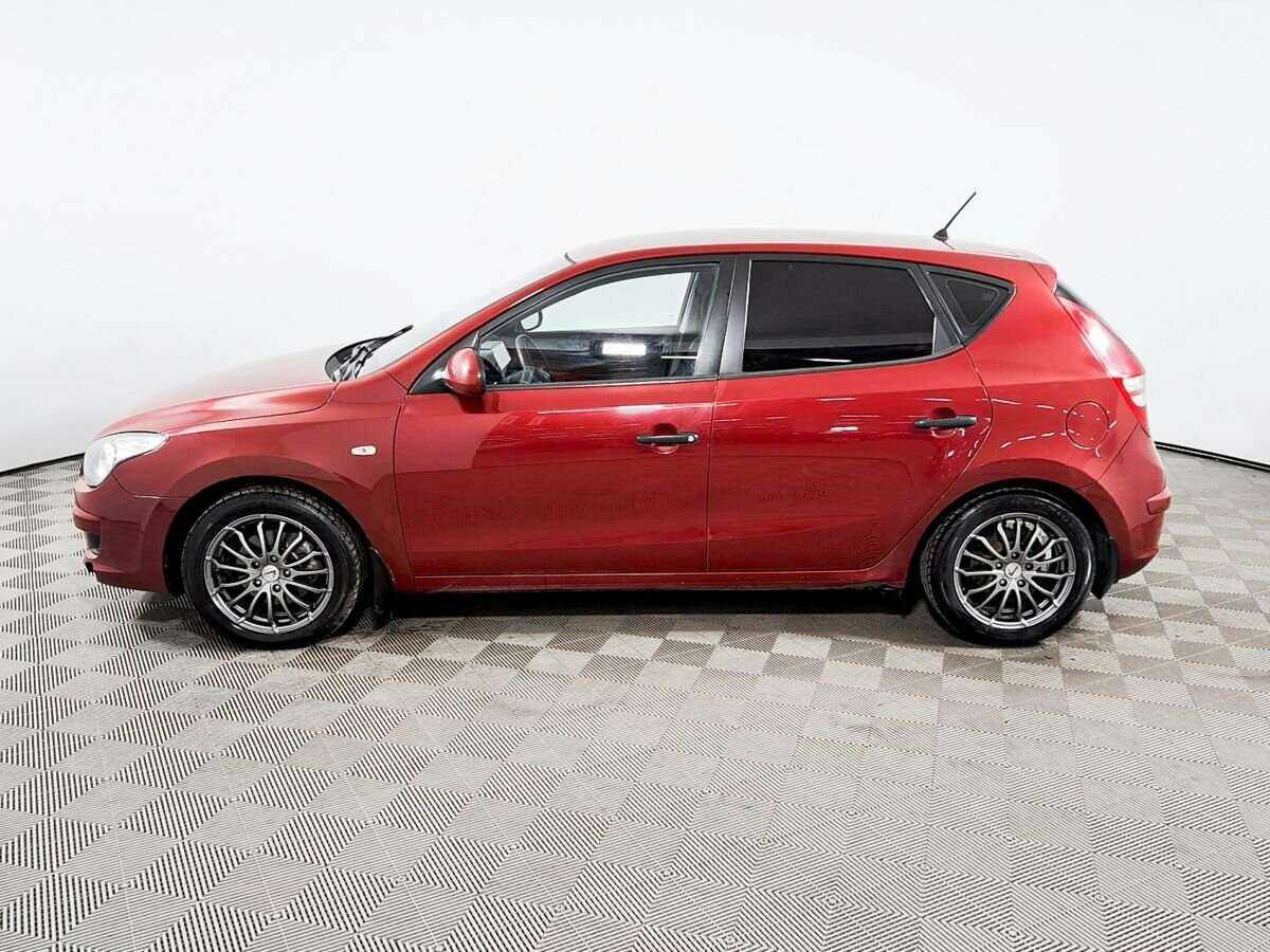 Hyundai i30, 2009 Фото №8