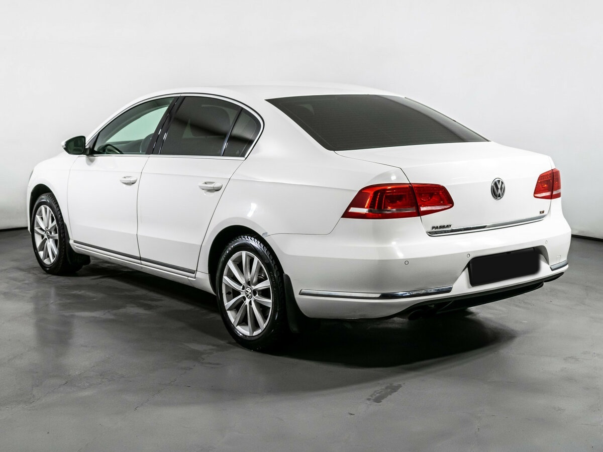 Volkswagen Passat B7, 2011 Фото №7
