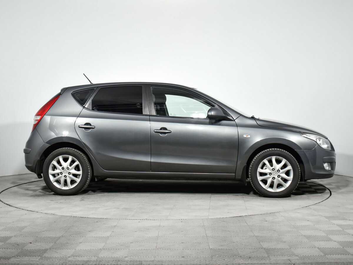 Hyundai i30, 2009 Фото №4
