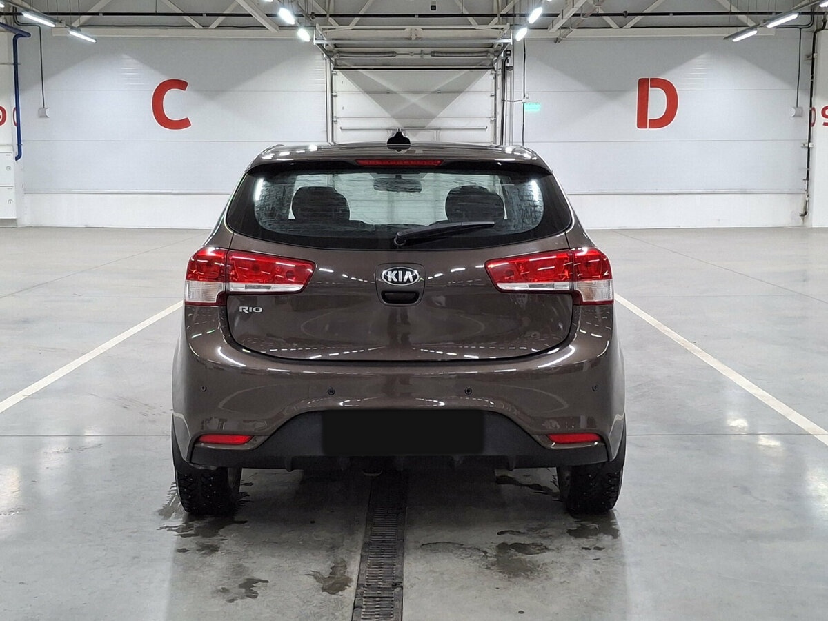 Kia Rio III Рестайлинг, 2017 Фото №6