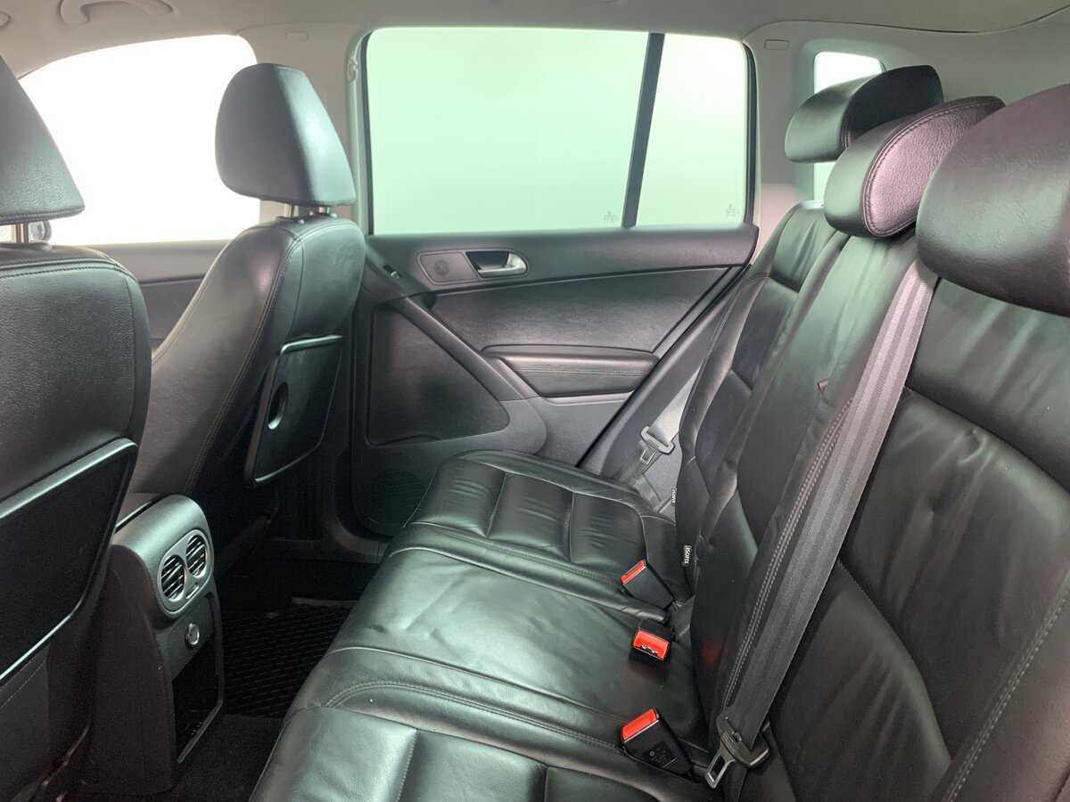Volkswagen Tiguan, 2010 Фото №19