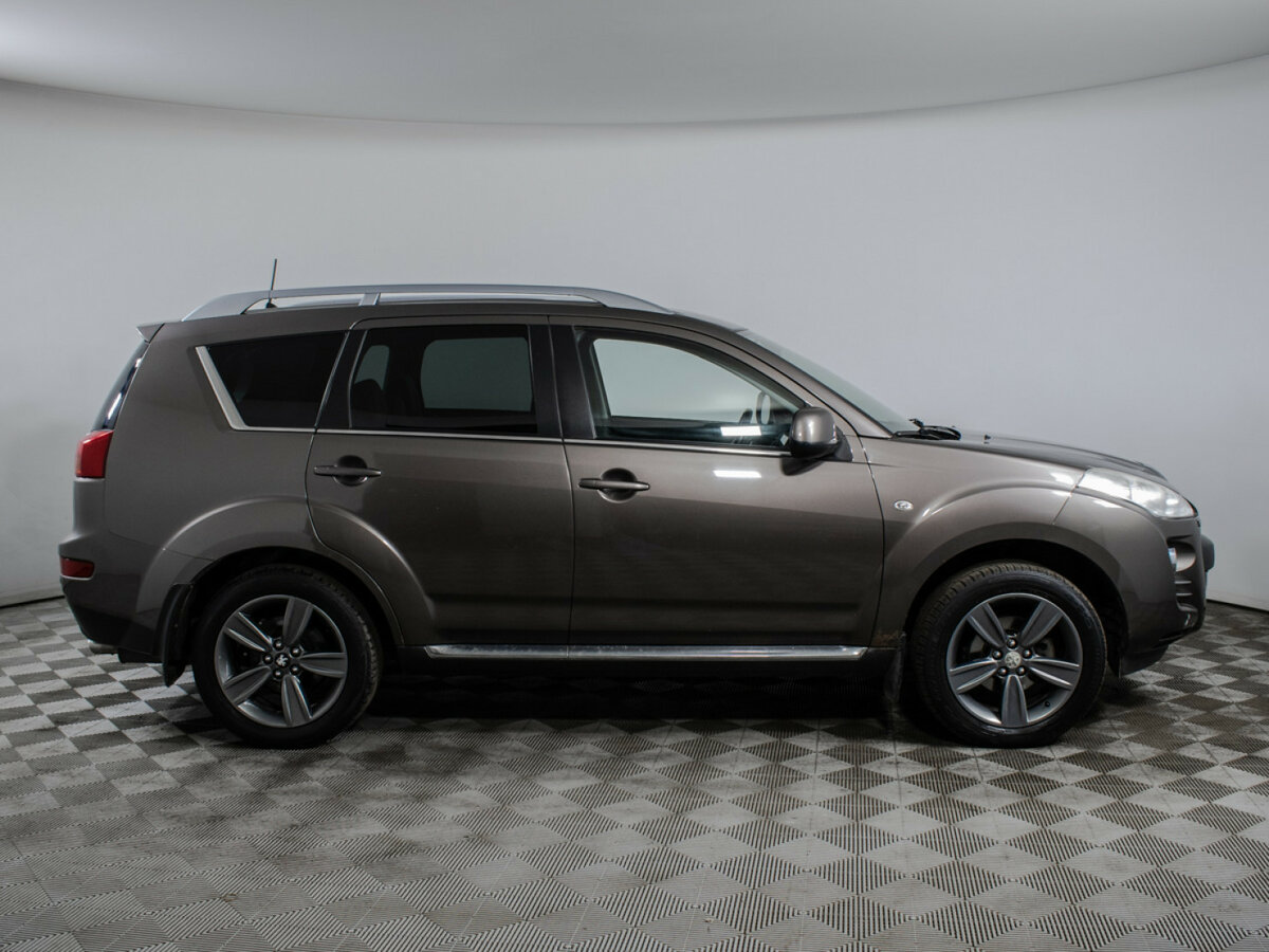 Peugeot 4007, 2010 Фото №4