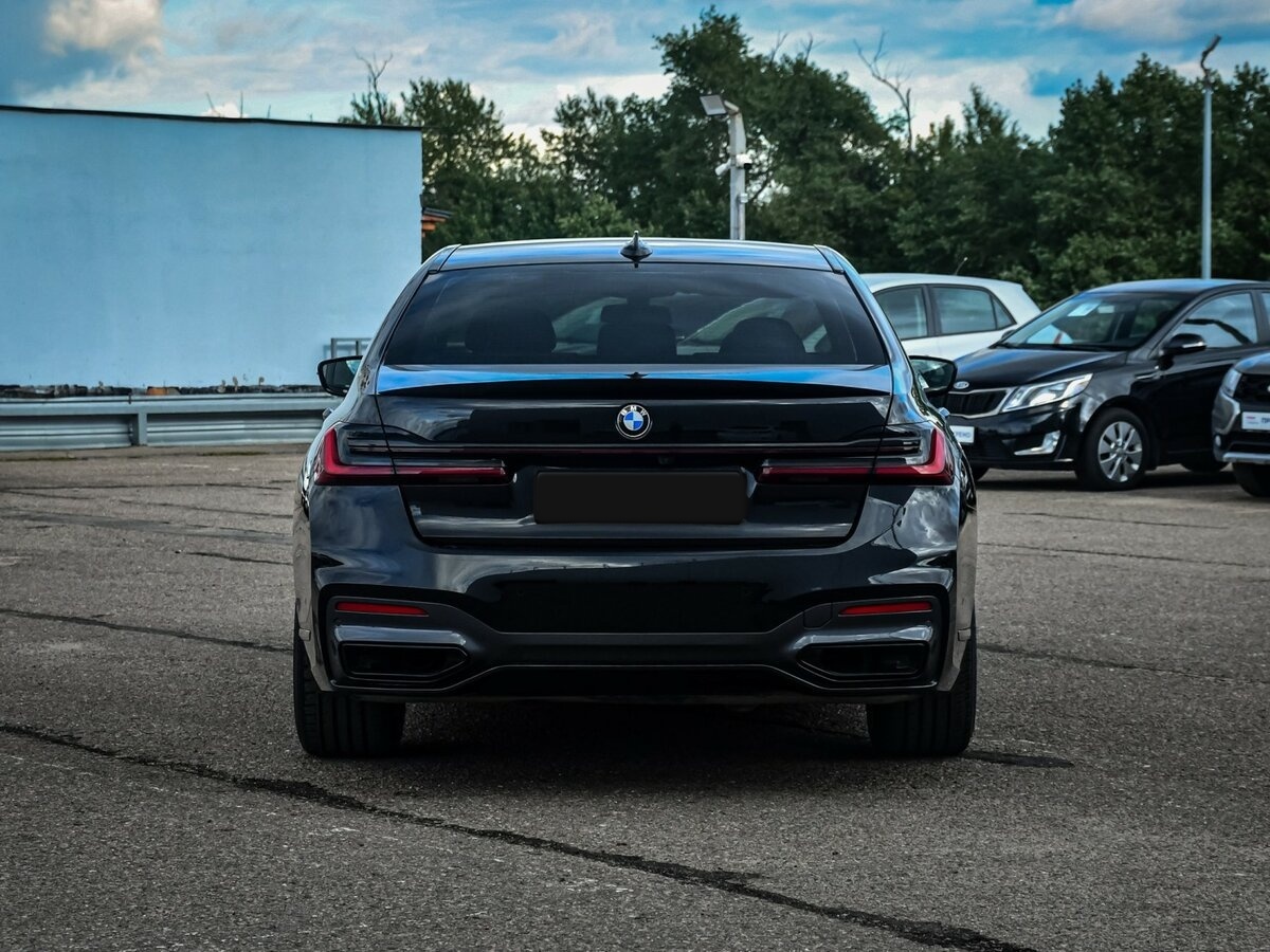 BMW 7 серии 730d xDrive VI (G11/G12) Рестайлинг, 2020 Фото №6