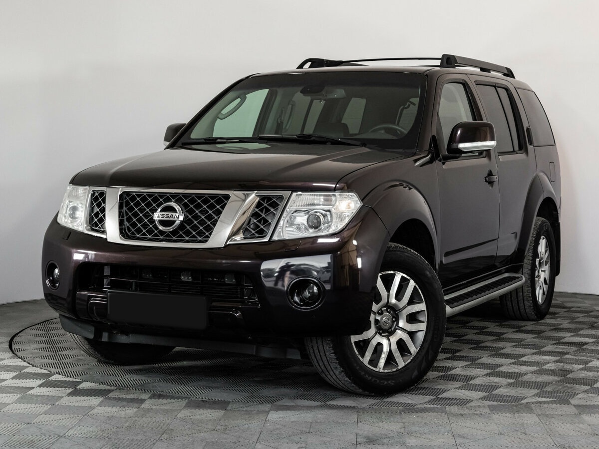 Nissan Pathfinder III Рестайлинг, 2010 Фото №1