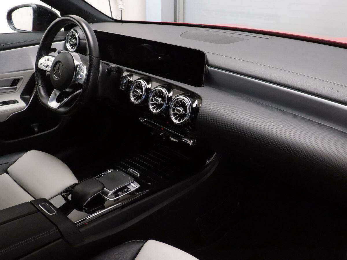 Mercedes-Benz CLA 250, 2019 Фото №6