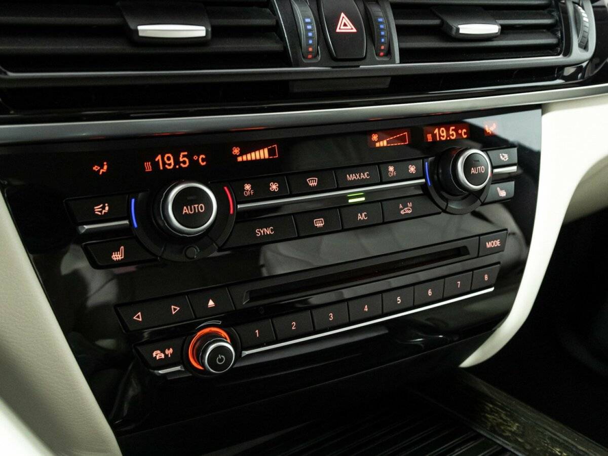 BMW X5 35i, 2016 Фото №13