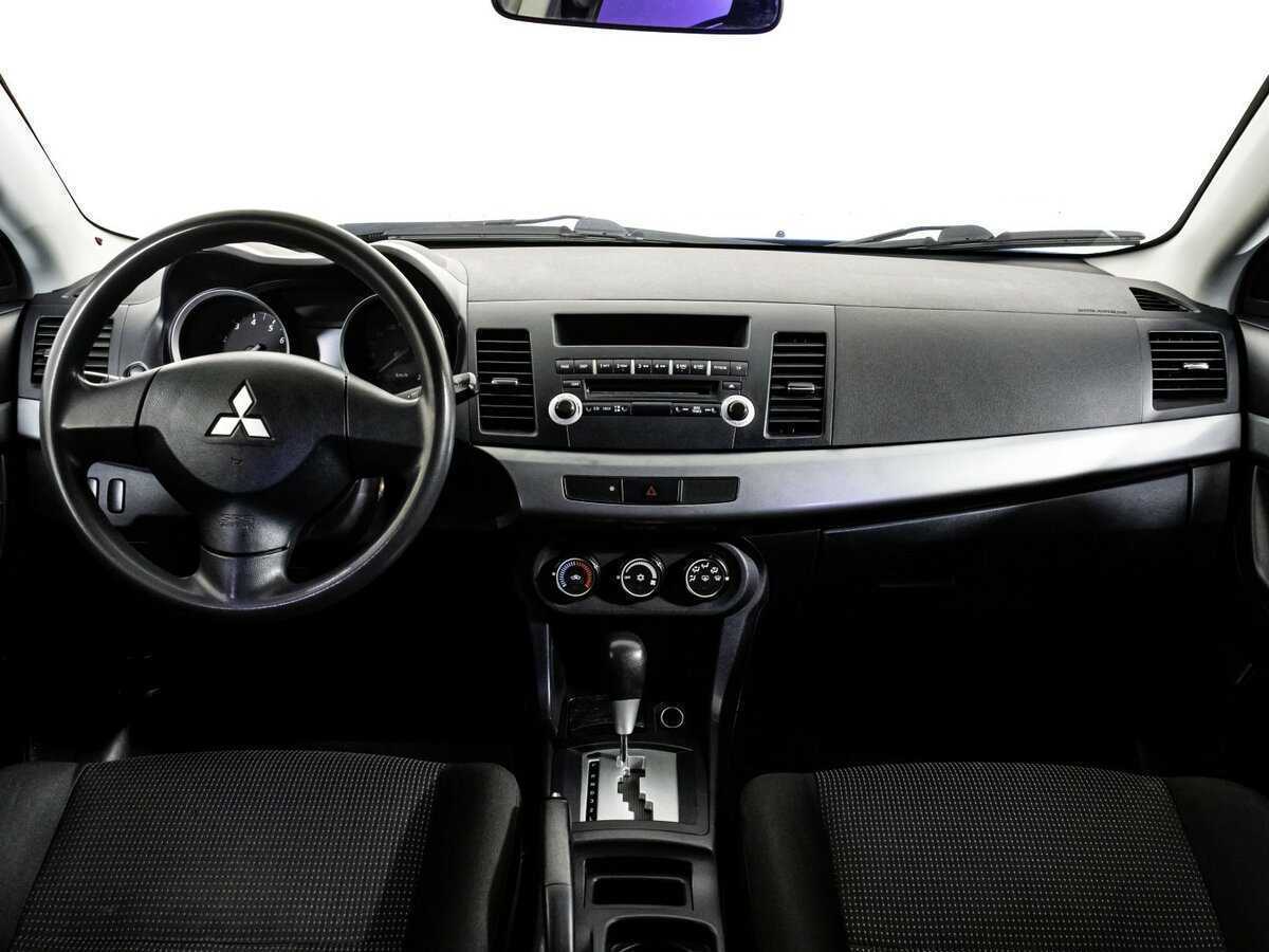Mitsubishi Lancer, 2010 Фото №8