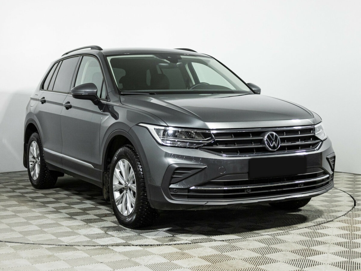 Volkswagen Tiguan II Рестайлинг, 2021 Фото №3