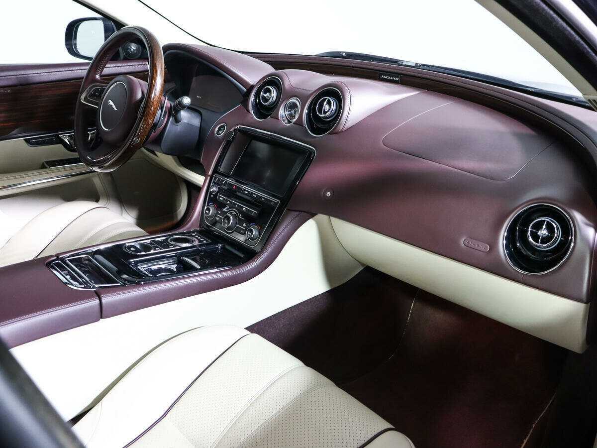 Jaguar XJ Long, 2014 Фото №7