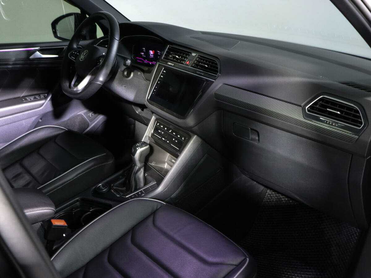 Volkswagen Tiguan, 2021 Фото №7