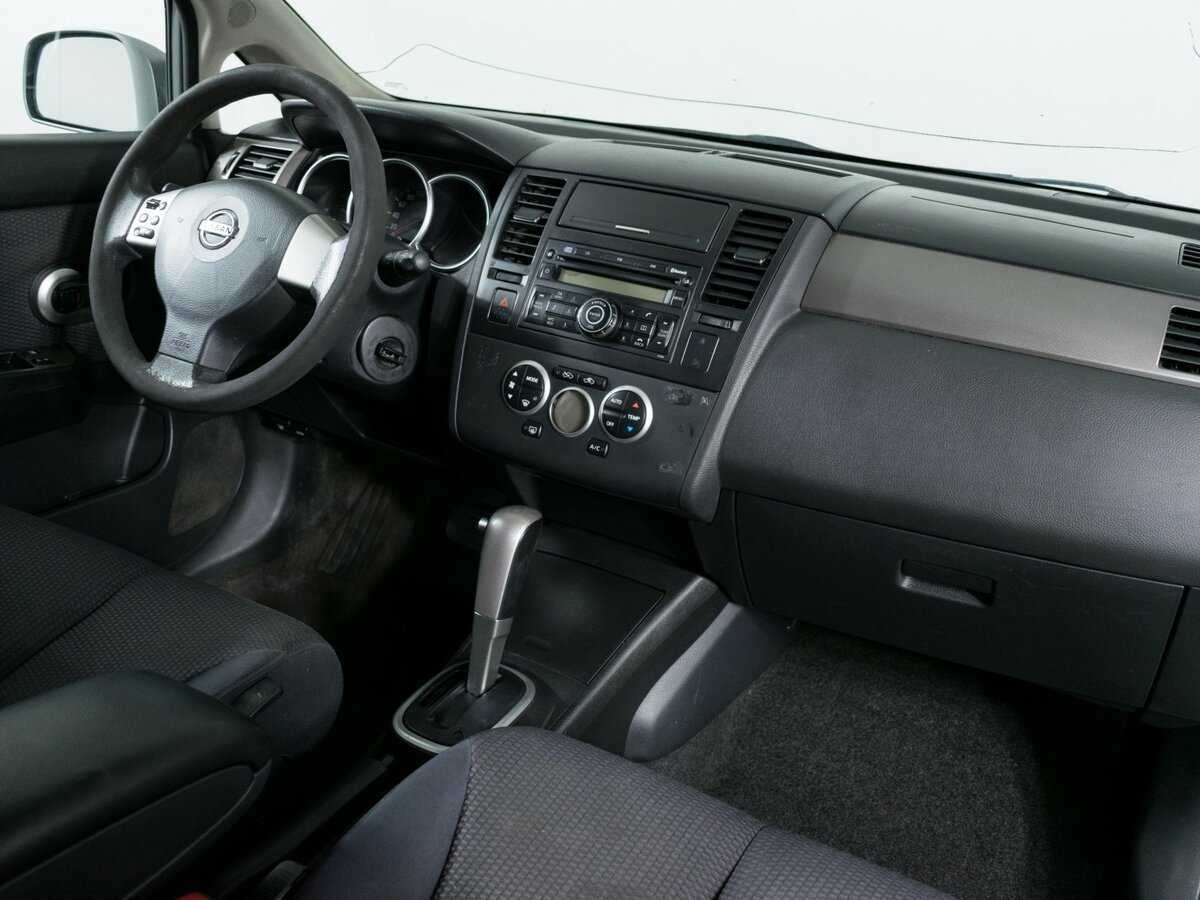 Nissan Tiida, 2008 Фото №8