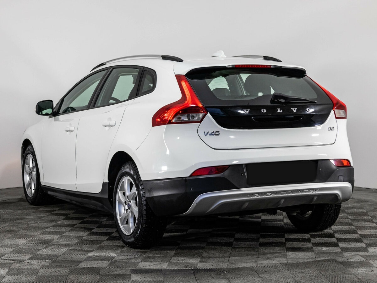 Volvo V40 Cross Country I, 2013 Фото №6