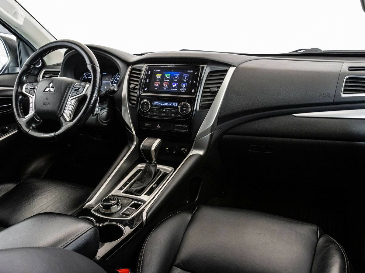 Mitsubishi Pajero Sport, 2019 Фото №8