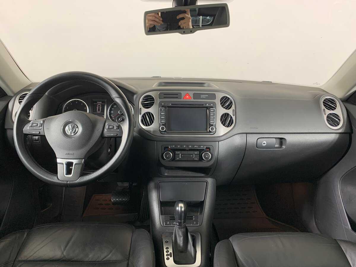 Volkswagen Tiguan, 2011 Фото №13