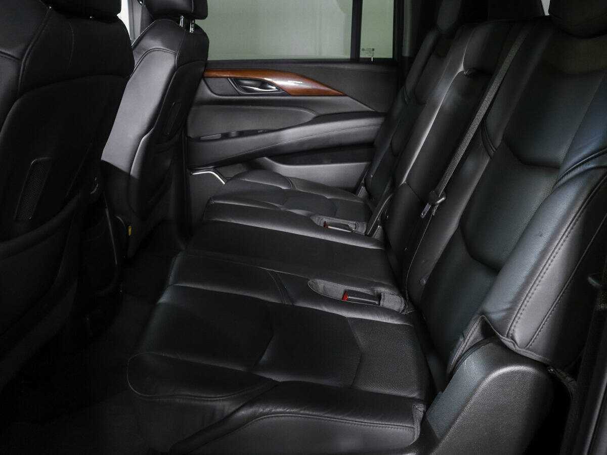 Cadillac Escalade ESV, 2018 Фото №8