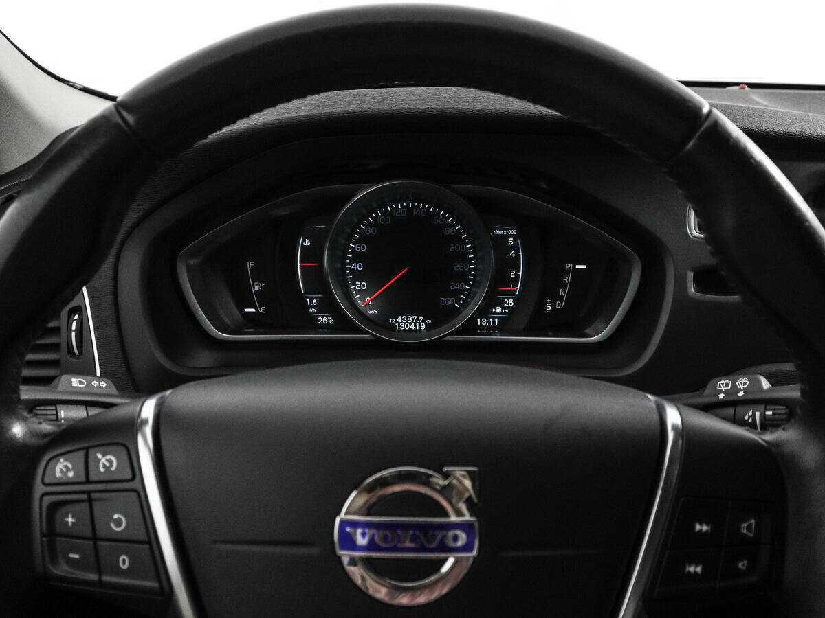 Volvo V40 Cross Country, 2014 Фото №16