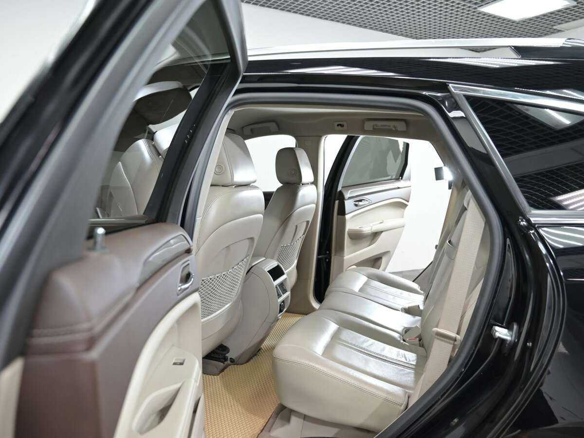 Cadillac SRX, 2010 Фото №6