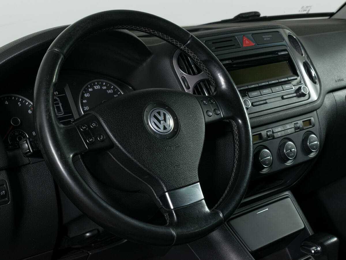 Volkswagen Tiguan, 2009 Фото №12