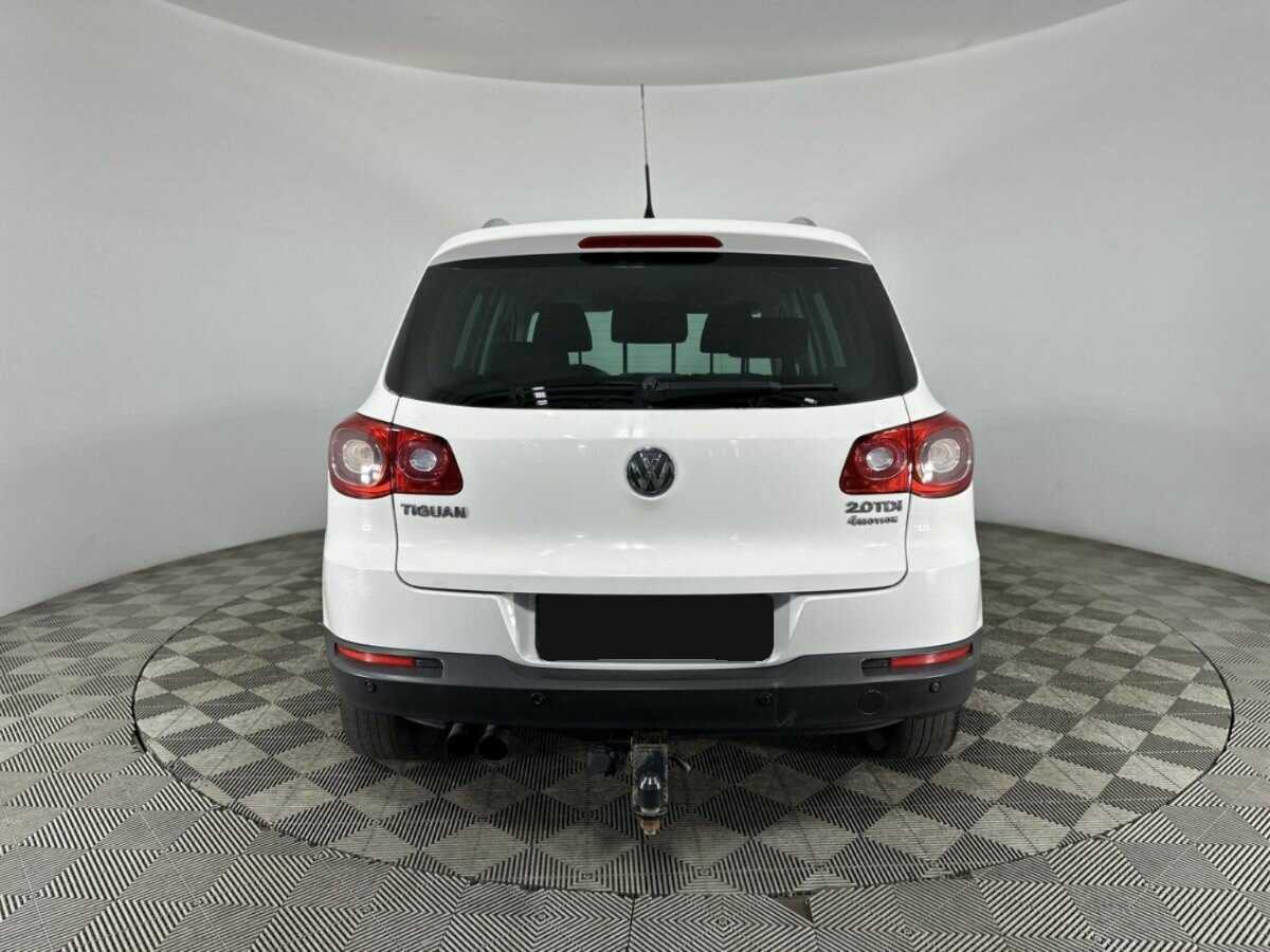 Volkswagen Tiguan, 2011 Фото №3