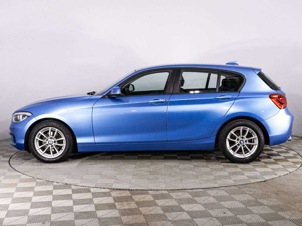 BMW 1 серии 118i, 2018 Фото №8