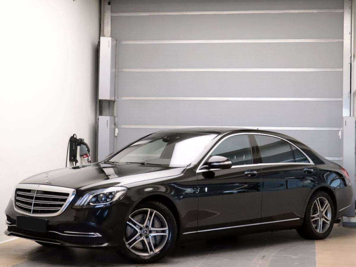 Mercedes-Benz S-Класс 560, 2017 Фото №1