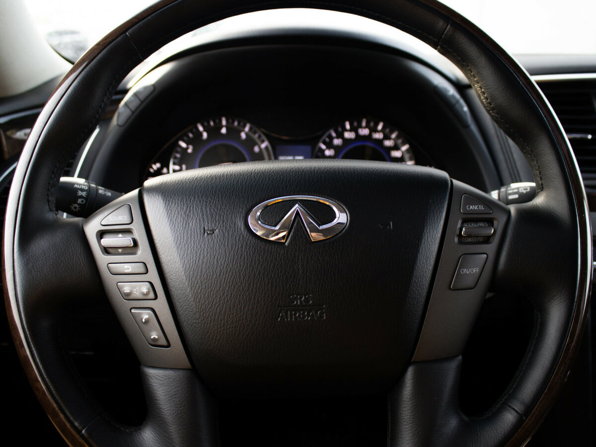 Infiniti QX80 I, 2014 Фото №25
