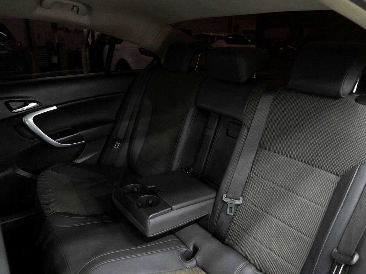 Opel Insignia, 2011 Фото №7