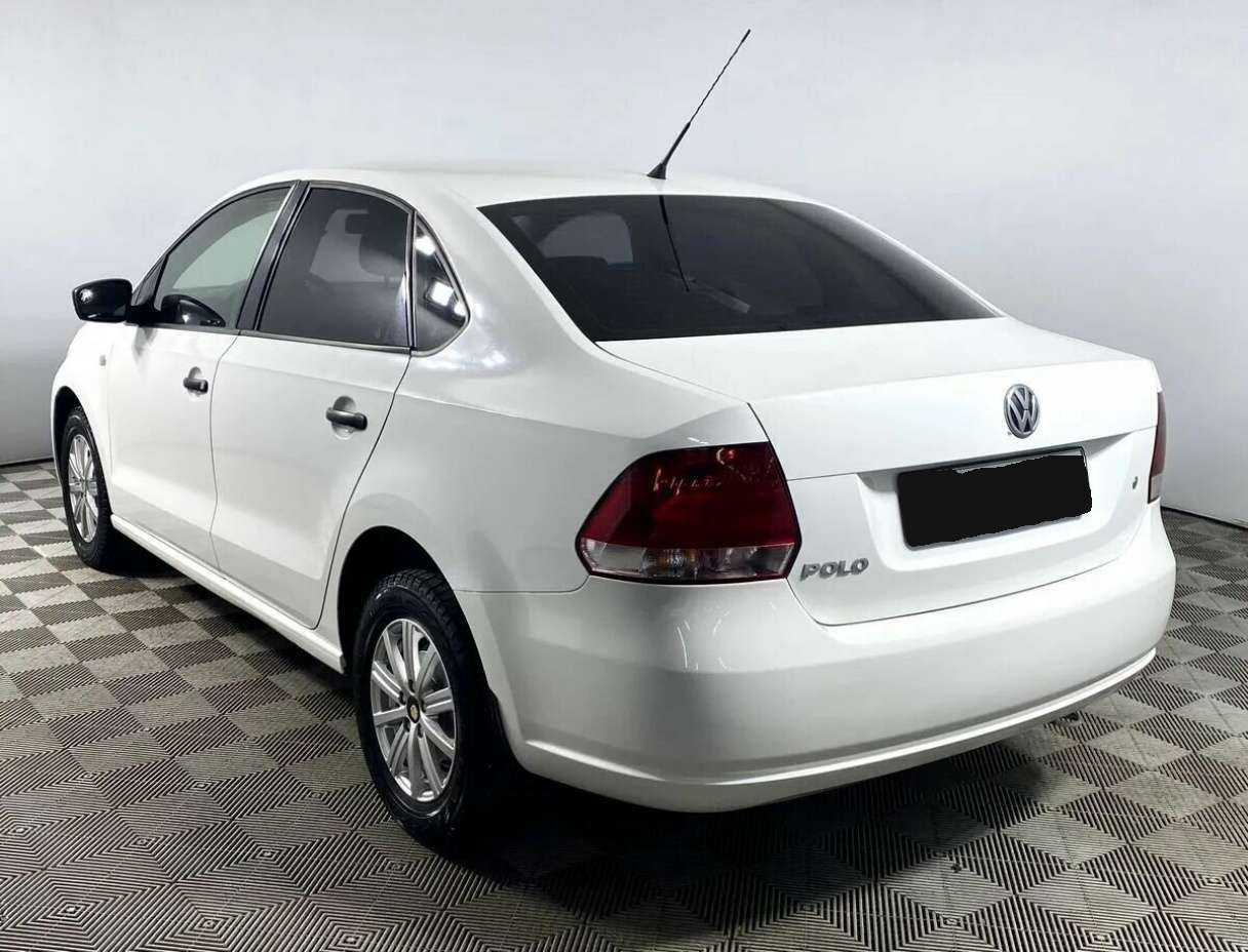Volkswagen Polo, 2011 Фото №6