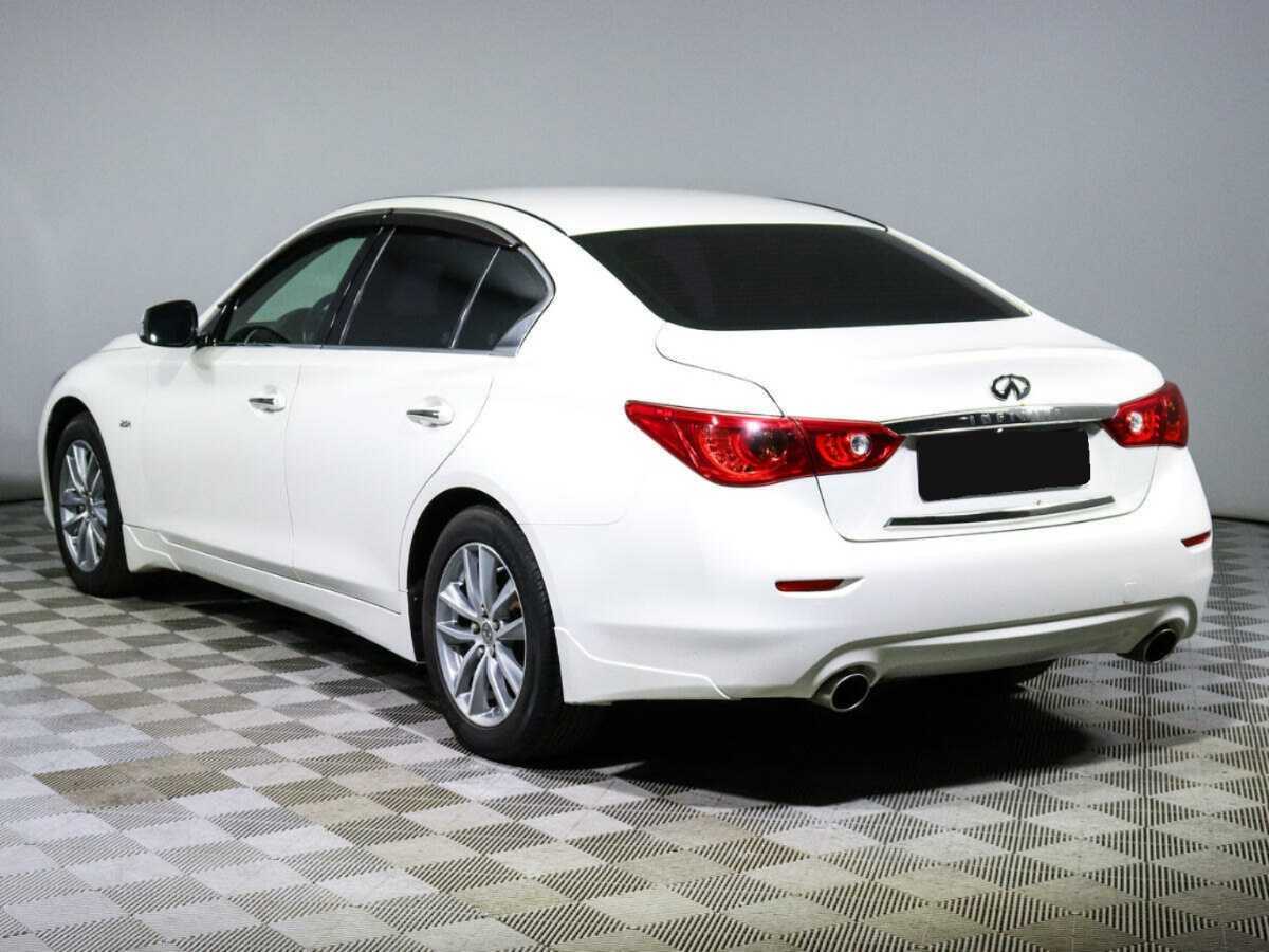 Infiniti Q50, 2015 Фото №7
