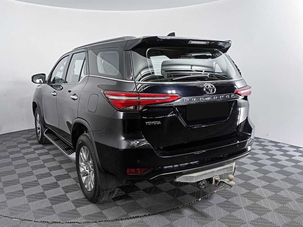 Toyota Fortuner, 2020 Фото №6